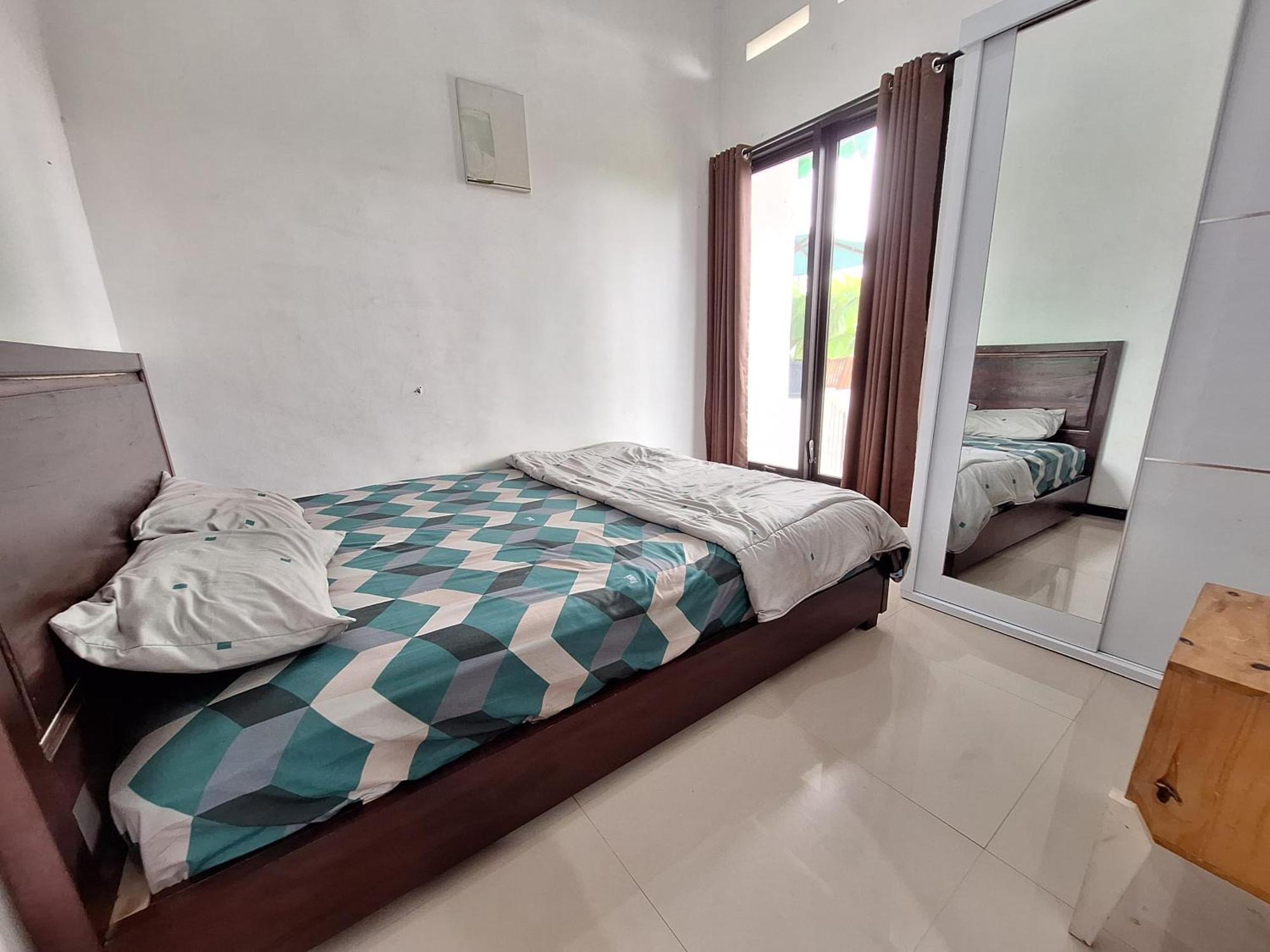 Villa Estetik Di Маланг Екстериор снимка